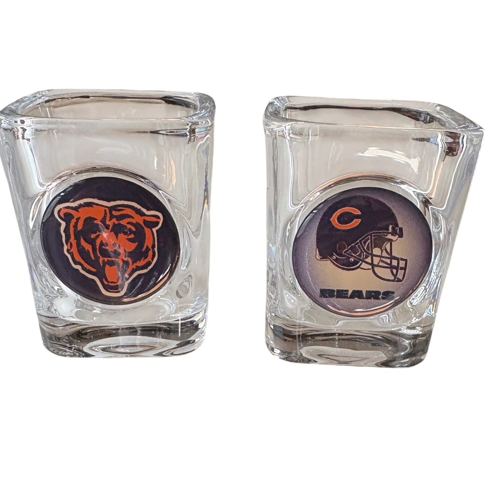 NFL Chicago Bears Square Shot Glass Set of 2 Clear Barware Bear Head Helmet Logo
